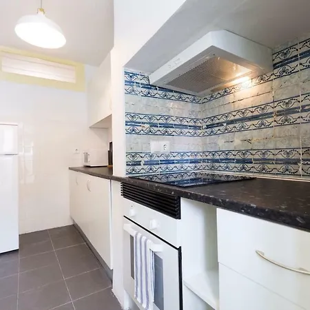 Ola Lisbon - Rato Terrace IV Appartement Buitenkant foto